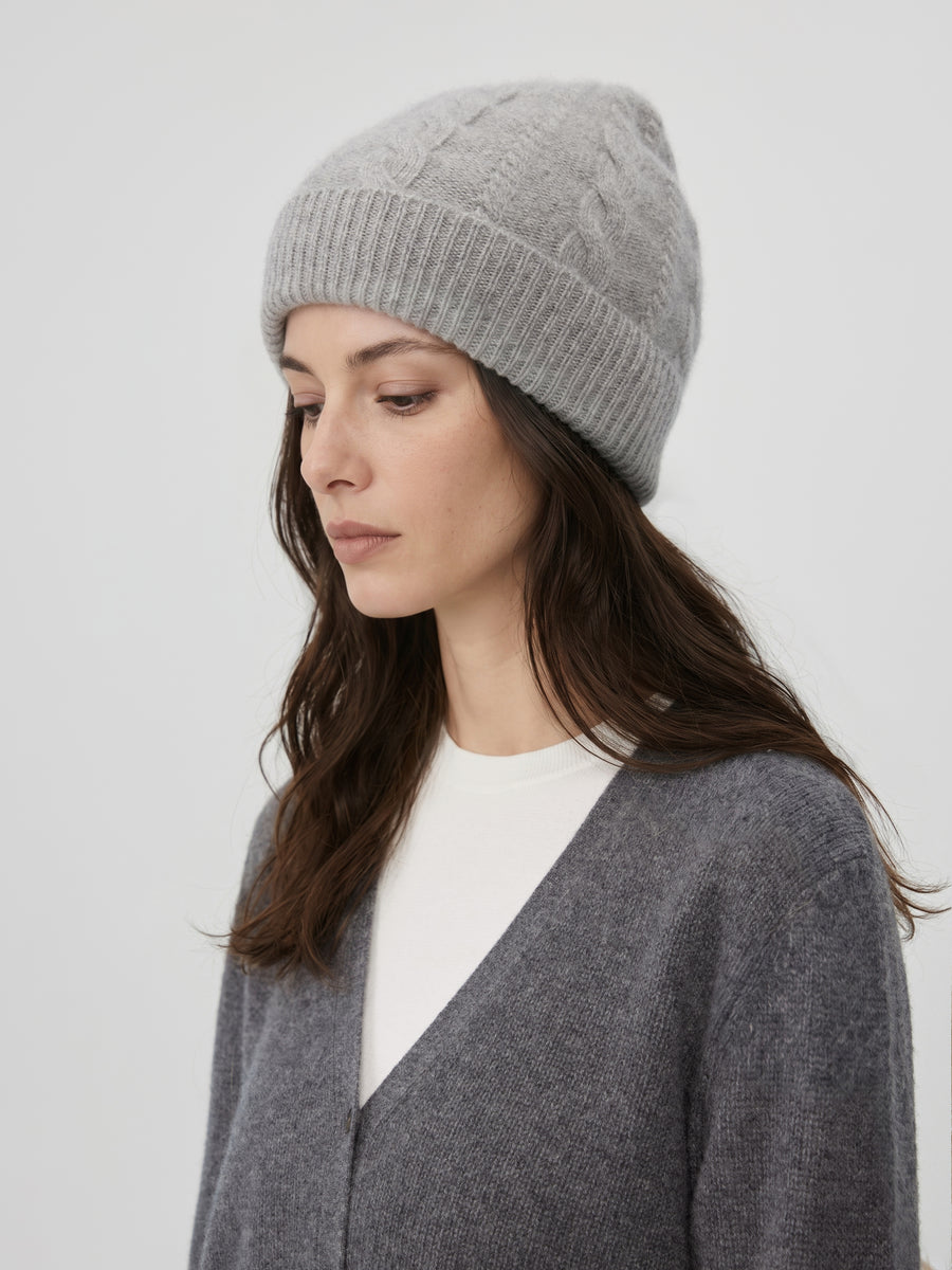 Pinecone — Mid Grey