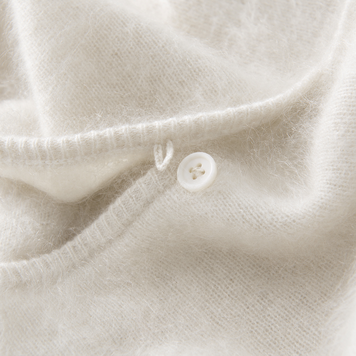 Cello — White — 07