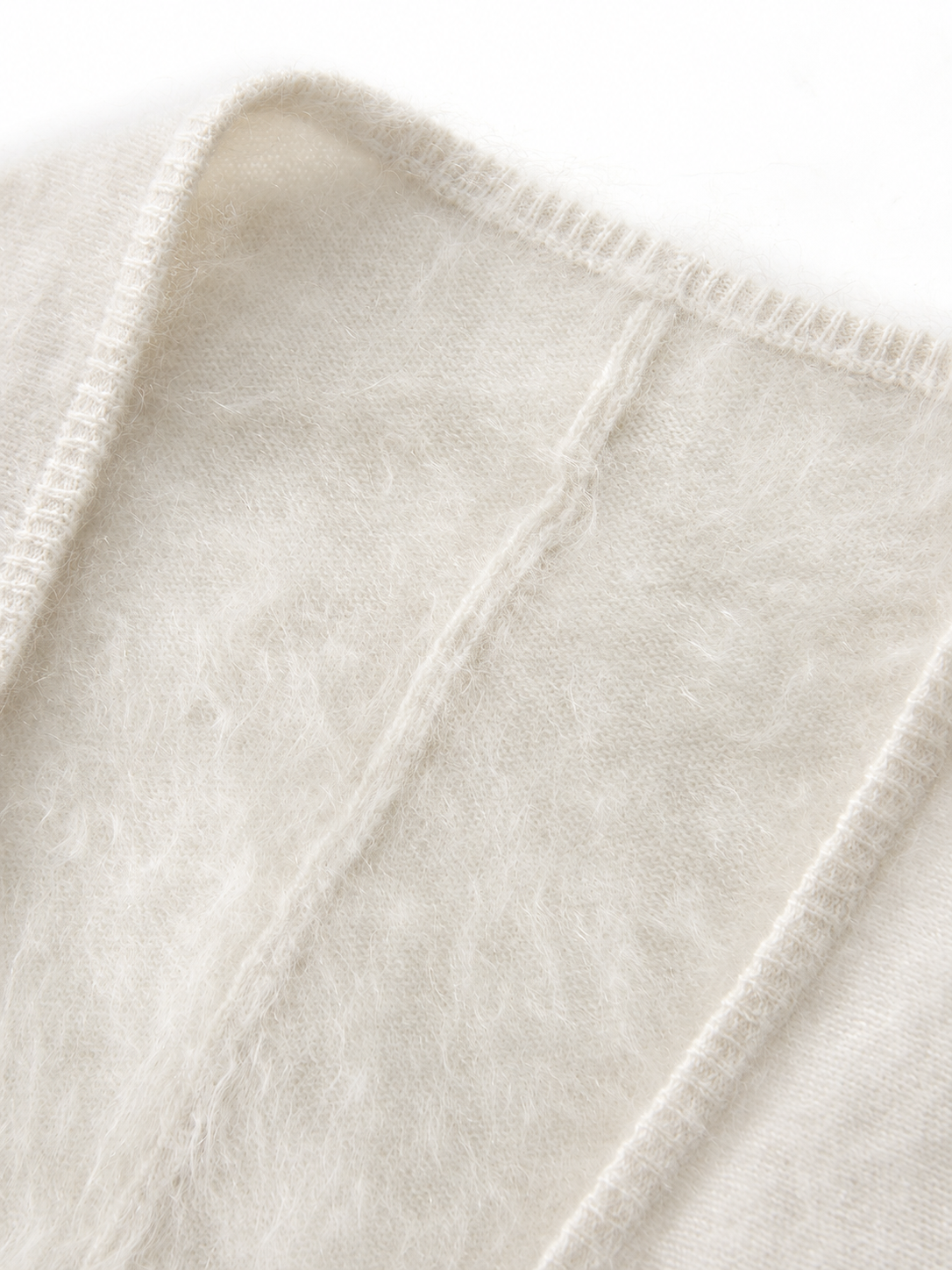 Cello — White — 09