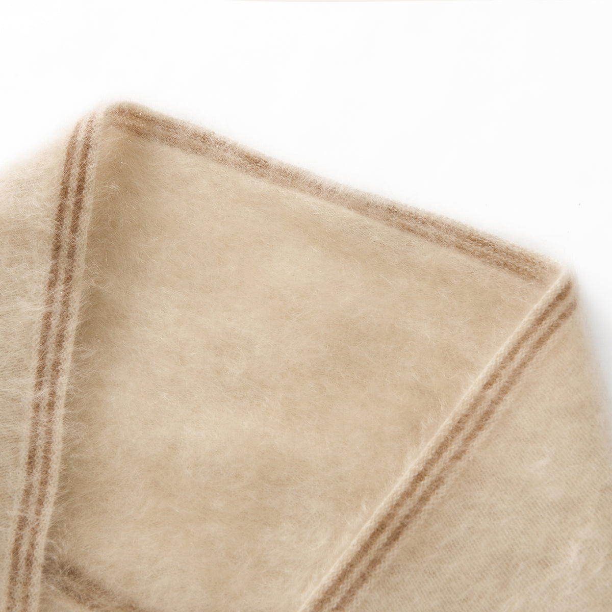 Paper Plane — Oat — 09