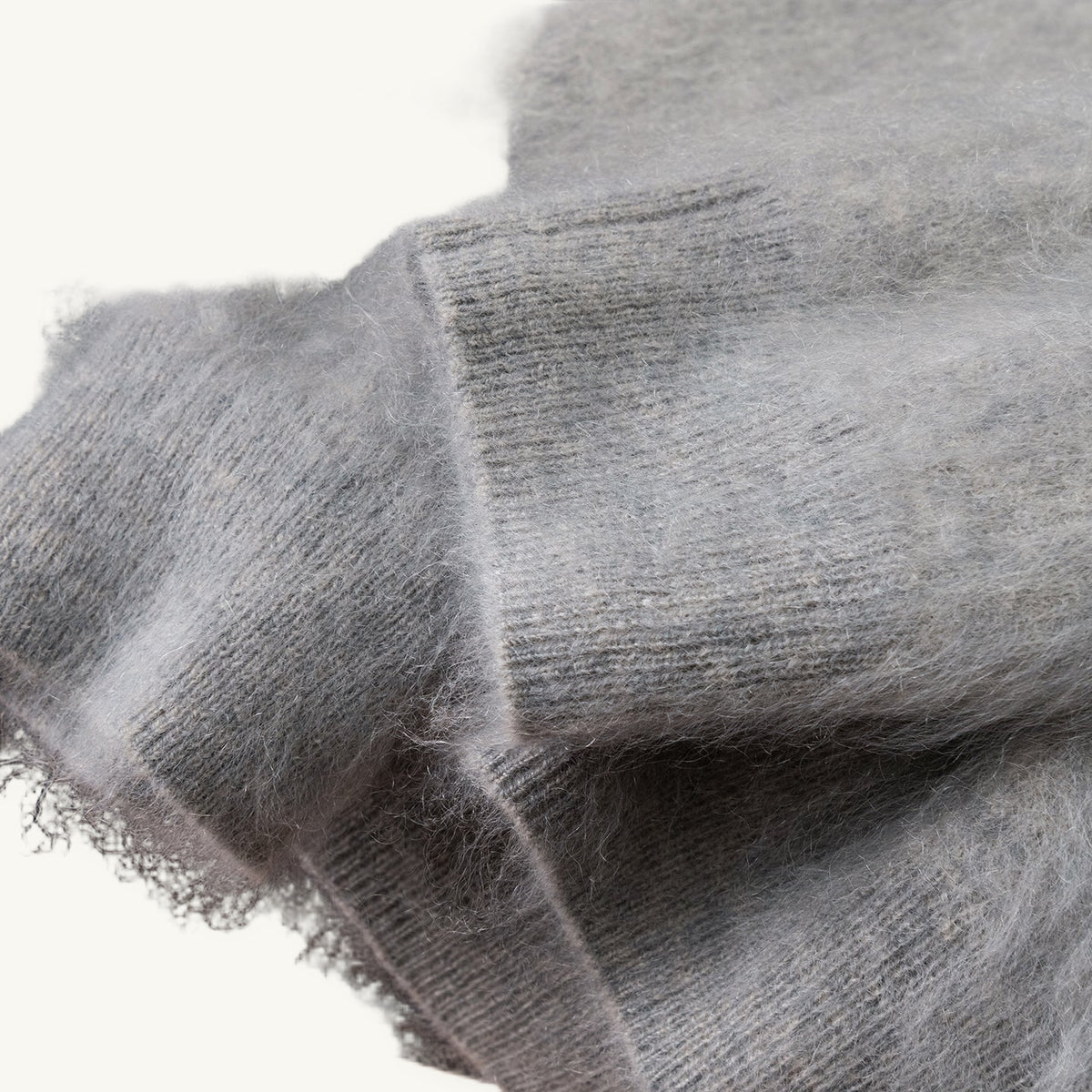 Harbor – Brushed Cashmere — Elephant Grey — 04