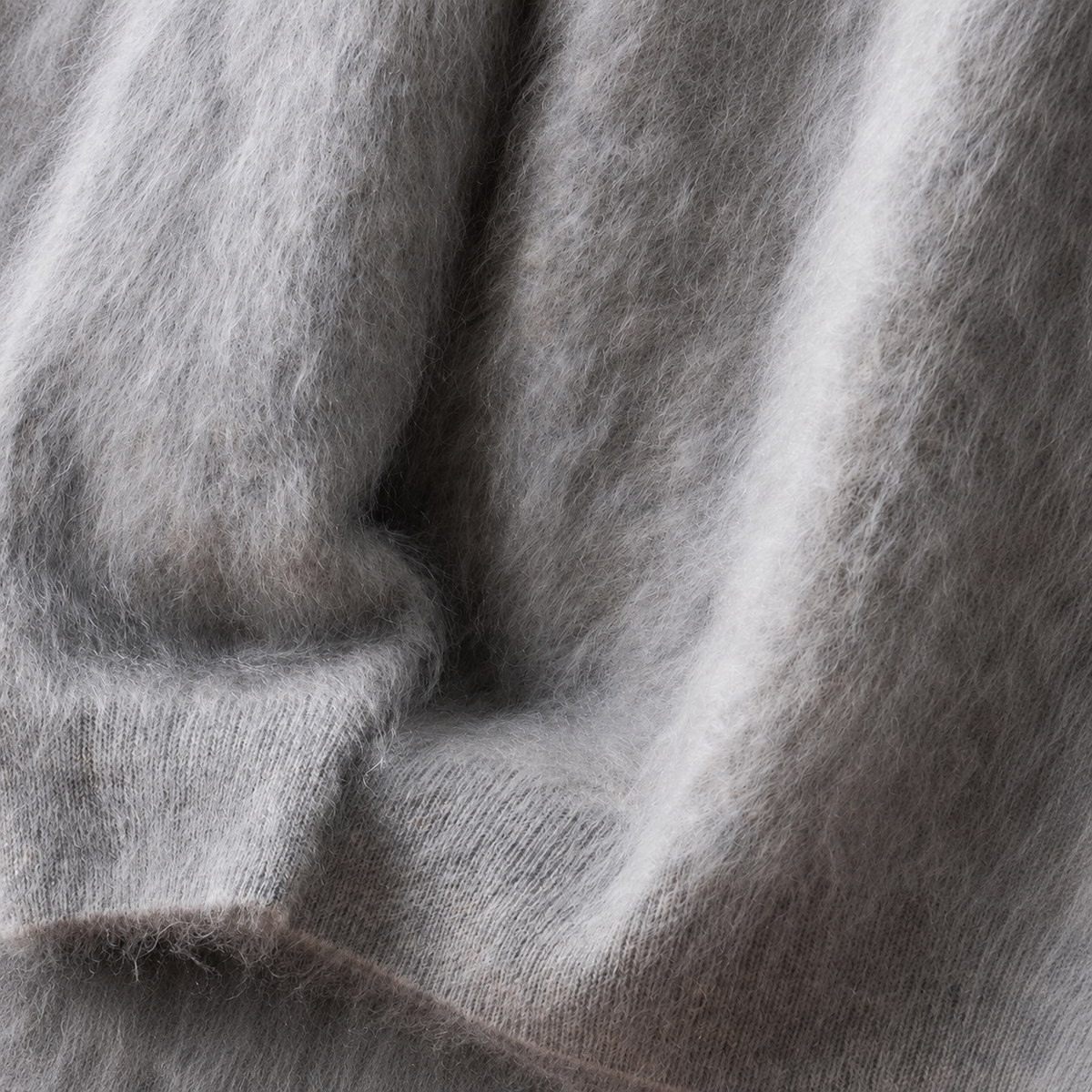 Harbor – Brushed Cashmere — Elephant Grey — 05