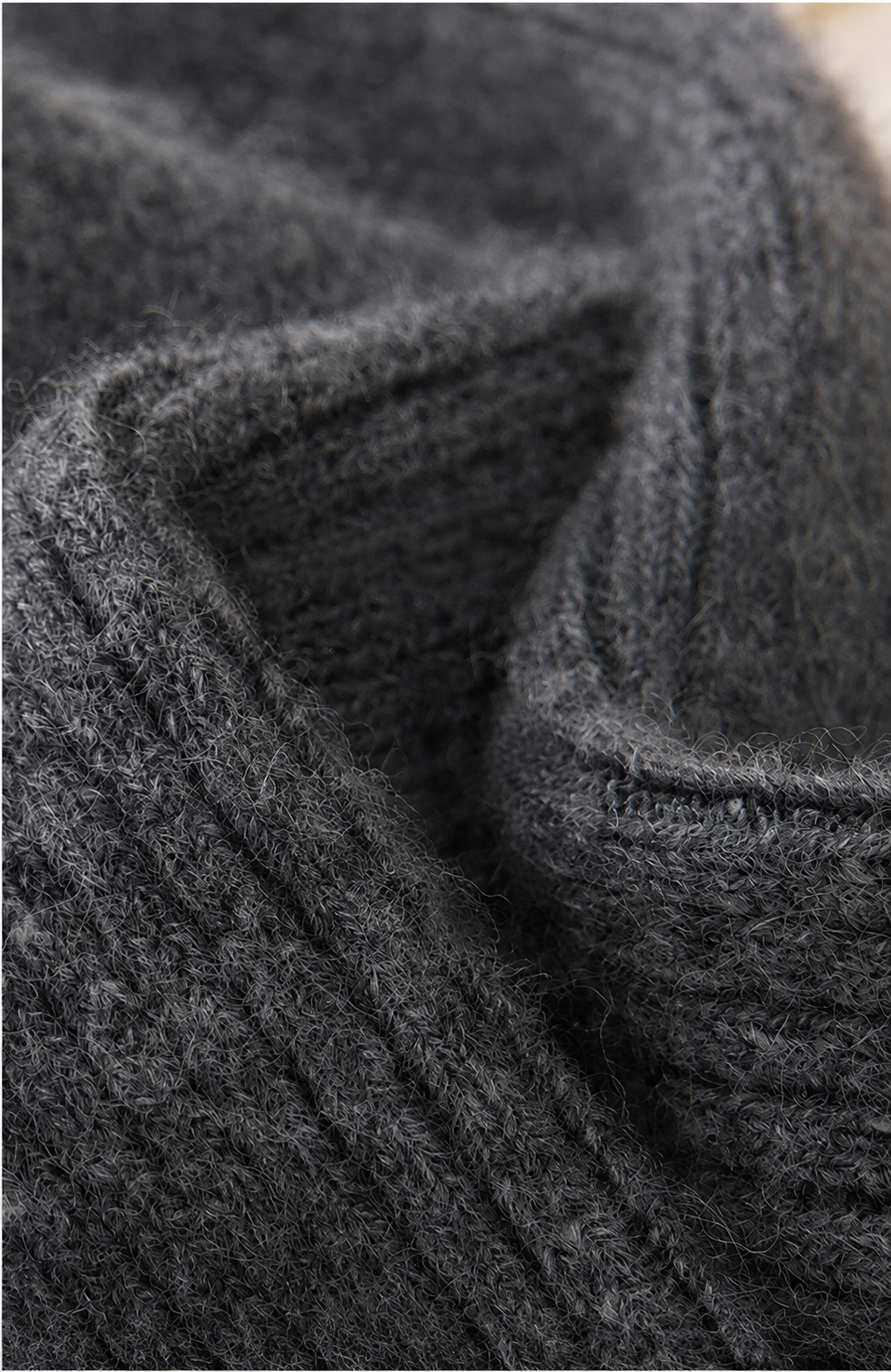 Score — Charcoal — 20