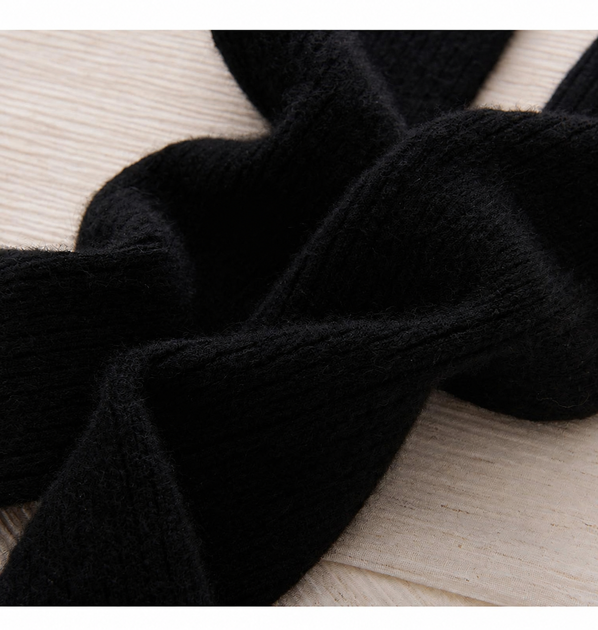 Score — Black — 07